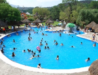 Piscina termal
